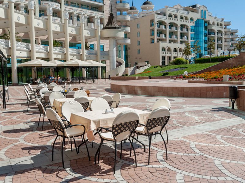 club hotel