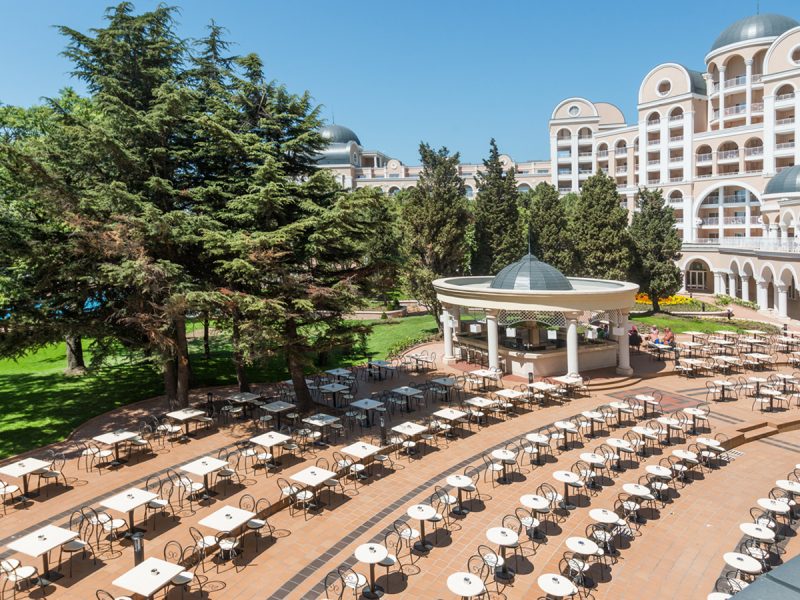 club hotel
