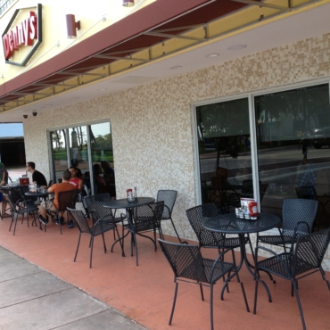 Denny's Miami Beach