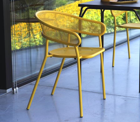 sedia da giardino in metallo